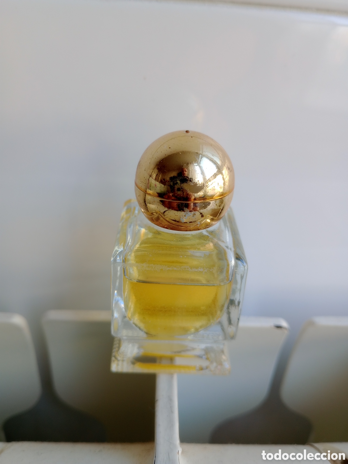 Miniaturas de perfumes antiguos: Frasco de perfume miniatura - Foto 1