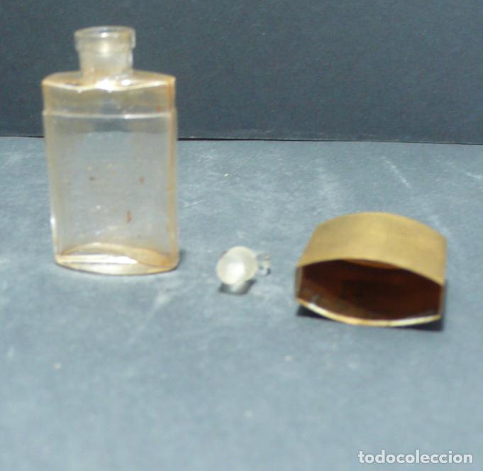 Miniaturas de perfumes antiguos: PEQUE&Ntilde;O FRASCO DE PERFUME - Foto 3