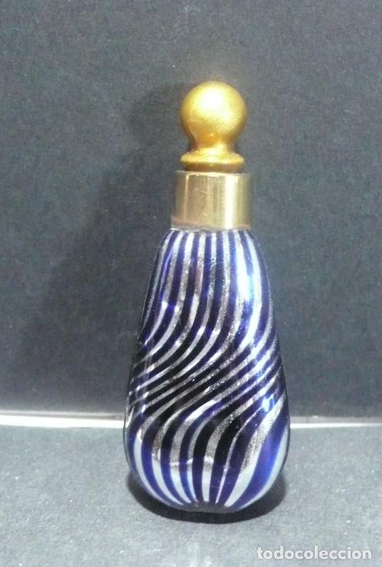 Miniaturas de perfumes antiguos: Preciosa botella de perfume - Foto 2