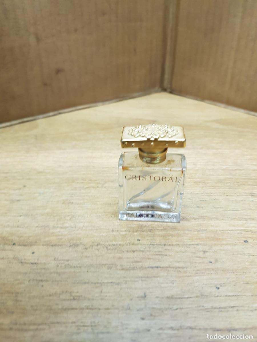 Miniaturas de perfumes antiguos: FRASCO DE PERFUME CRISTOBAL-VACIO - Foto 3