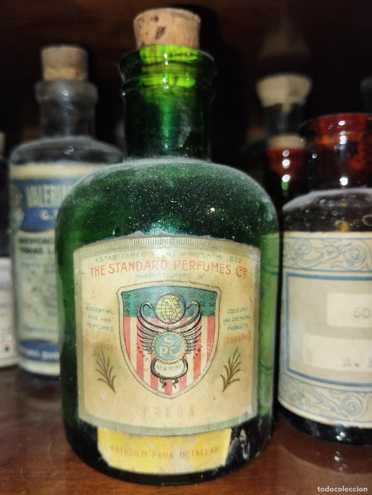 &Eacute;chantillons de parfums anciens: FRASCO DE FARMACIA ESENCIA DE FRESA // CON CONTEnido