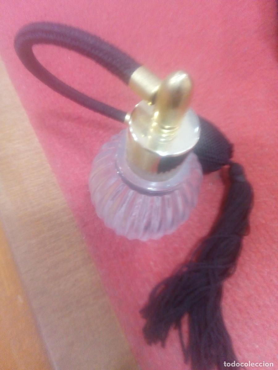 Miniaturas de perfumes antiguos: BOTELLA RELLENABLE PERFUME CON PERA - Foto 2
