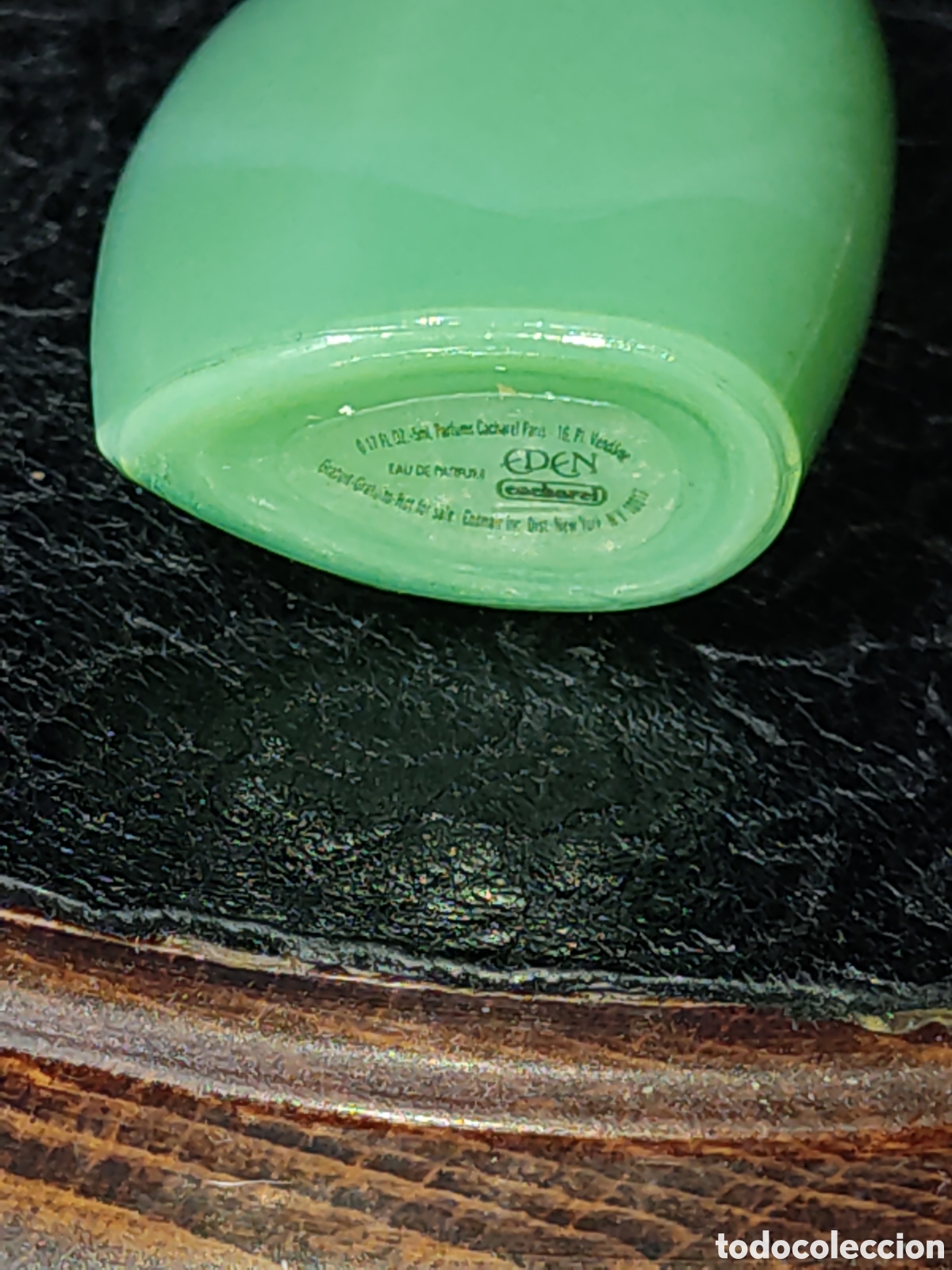 Miniaturas de perfumes antiguos: Perfume Ed&eacute;n de Cacharel 5ML. - Foto 3