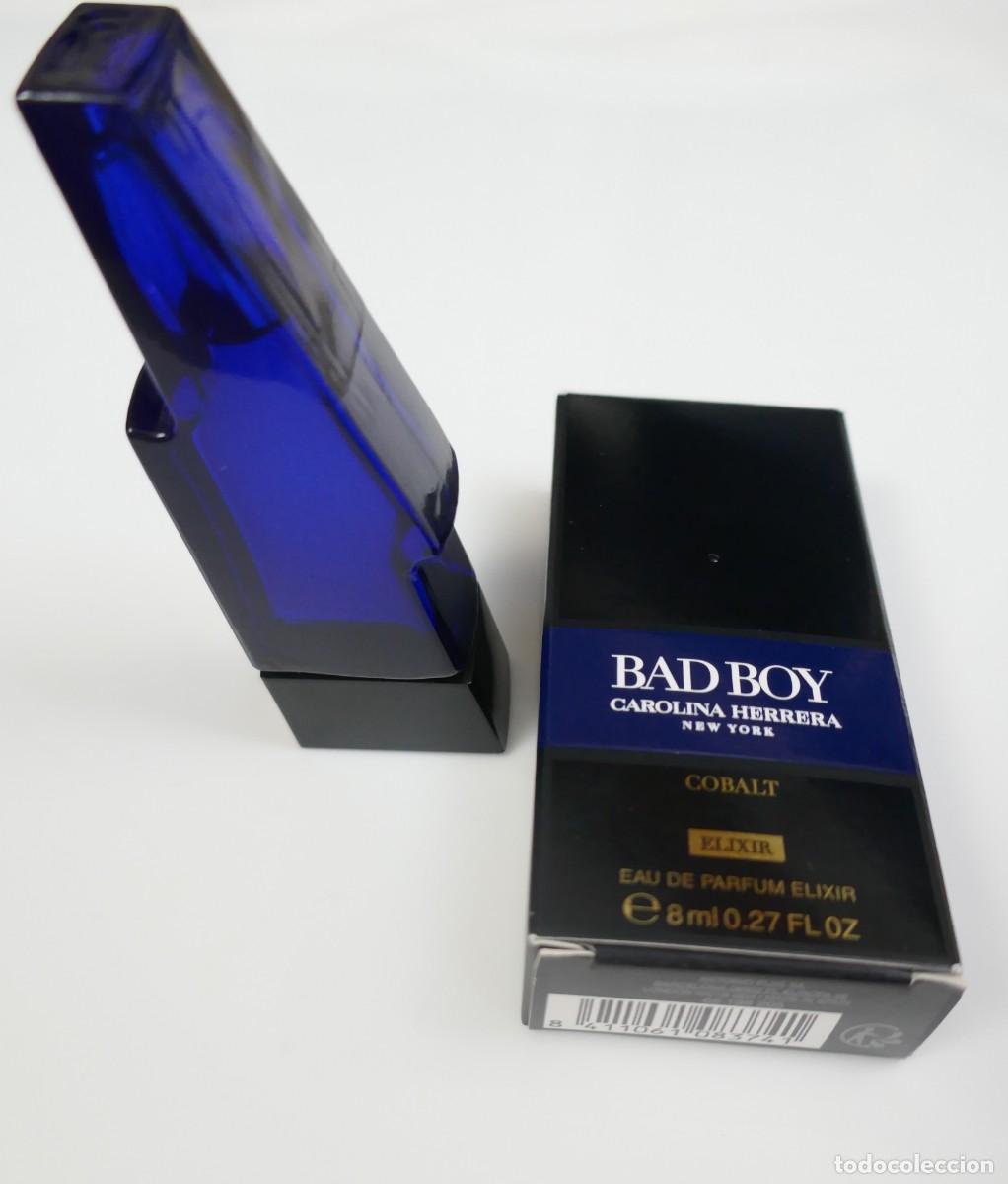 Miniaturas de perfumes antiguos: BAD BOY COBALT ELIXIR CAROLINA HERRERA 7ML EAU DE PERFUM ELIXIR - Foto 1