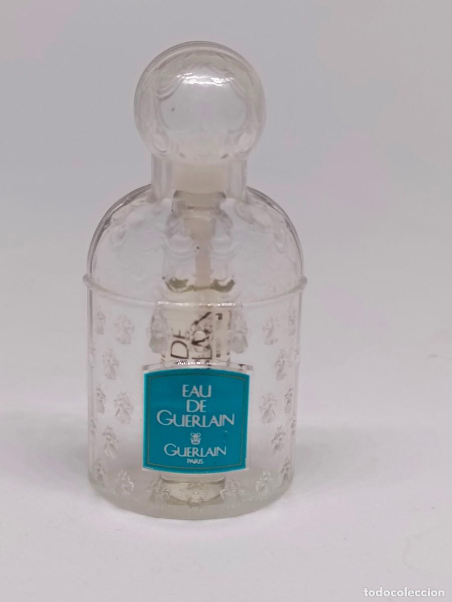 Miniaturas de perfumes antiguos: Miniatura de perfume Eau de Guerlain vial - Foto 1