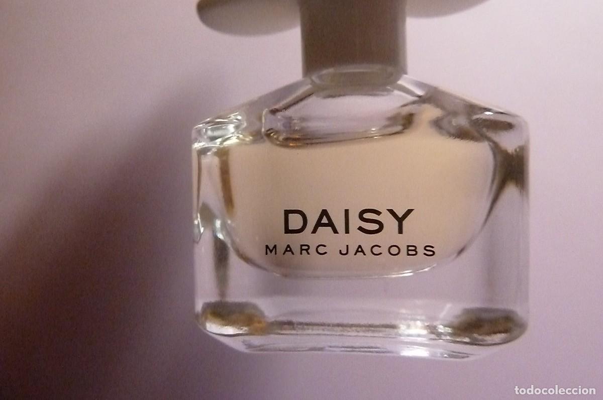 Miniaturas de perfumes antiguos: Miniatura perfume Daisy. Marc Jacobs - Foto 3