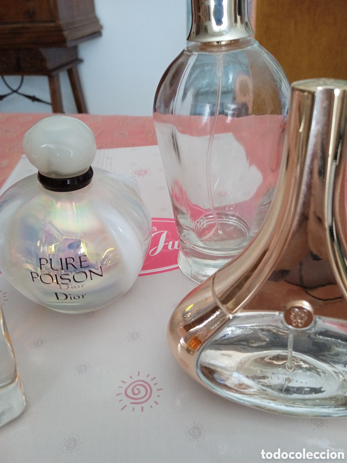 Miniaturas de perfumes antiguos: Frascos de perfume de 50ml. - Foto 3