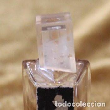 Miniaturas de perfumes antiguos: Hot, eau de parfum, Givenchy, 5 m.l. - Foto 2