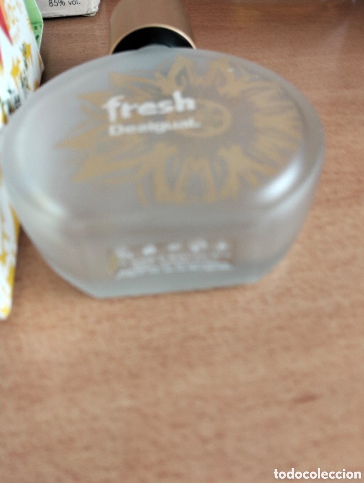 Miniaturas de perfumes antiguos: Frasco desigual 50 ml. - Foto 3