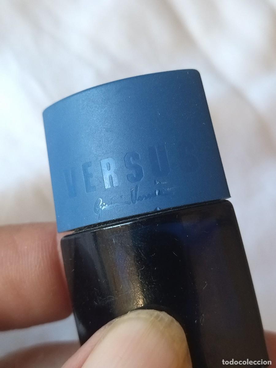 Miniaturas de perfumes antiguos: Versace Versus , 5 ml. vac&iacute;o - Foto 5
