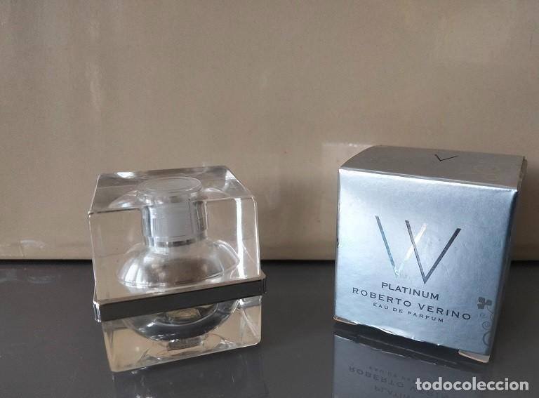 Miniaturas de perfumes antiguos: Miniatura de Roberto Verino - Foto 1