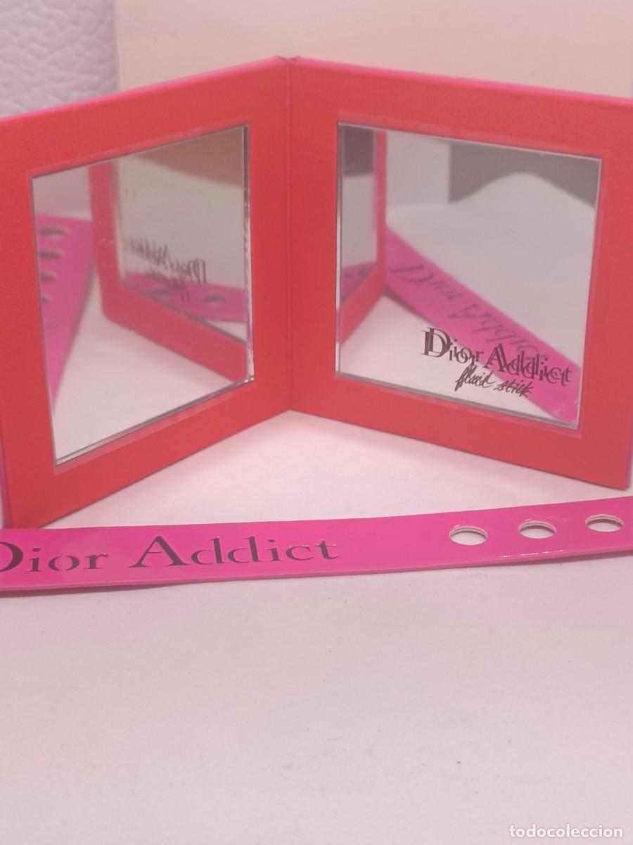 Miniaturas de perfumes antiguos: Espejo de bolso Dior - Foto 2