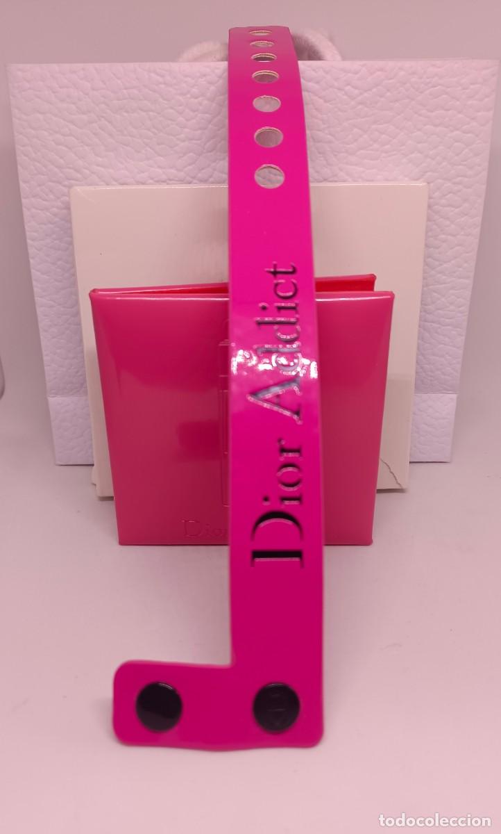 Miniaturas de perfumes antiguos: Espejo de bolso Dior - Foto 3