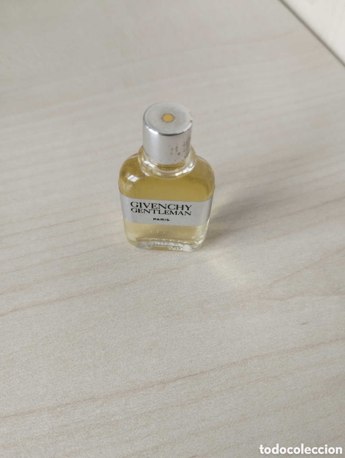 Miniaturas de perfumes antiguos: Miniatura de perfume Givenchy Gentleman - Foto 2
