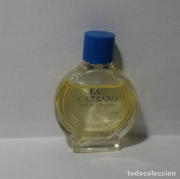 Miniaturas de perfumes antiguos: Miniatura de Azzaro Eau - Foto 1