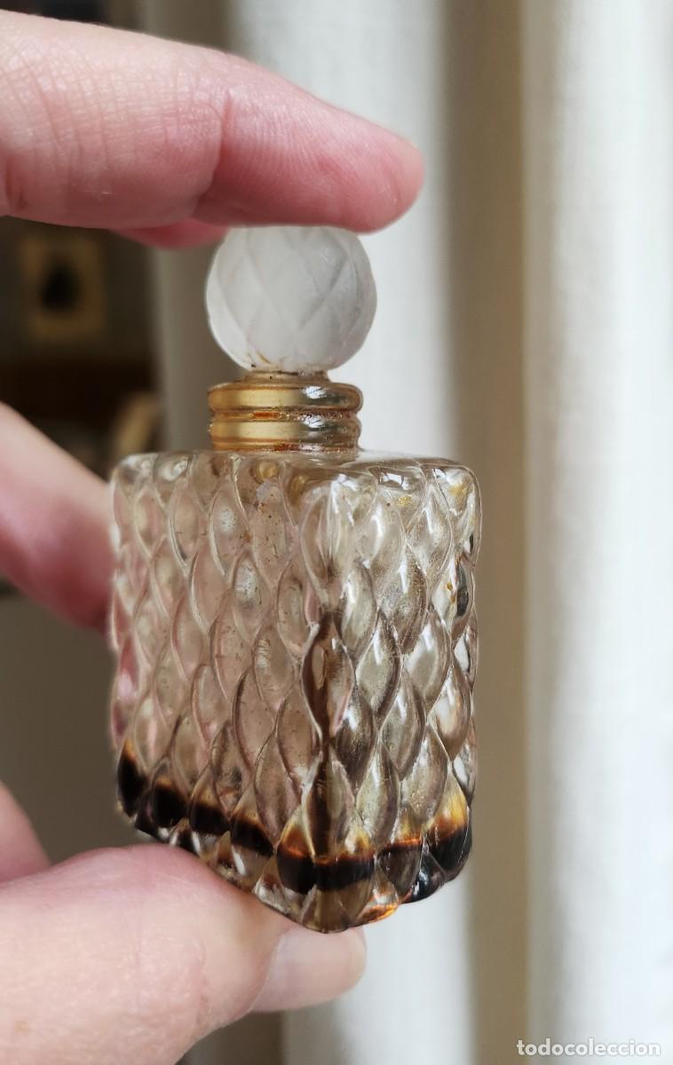 Miniaturas de perfumes antiguos: BLAVI, ANTIGUO FRASCO DEL PERFUME 1800 - Foto 2