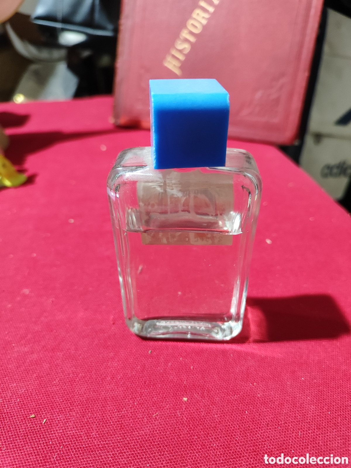 Miniaturas de perfumes antiguos: Colonia Chispas 85 ml. Casi completa - Foto 3