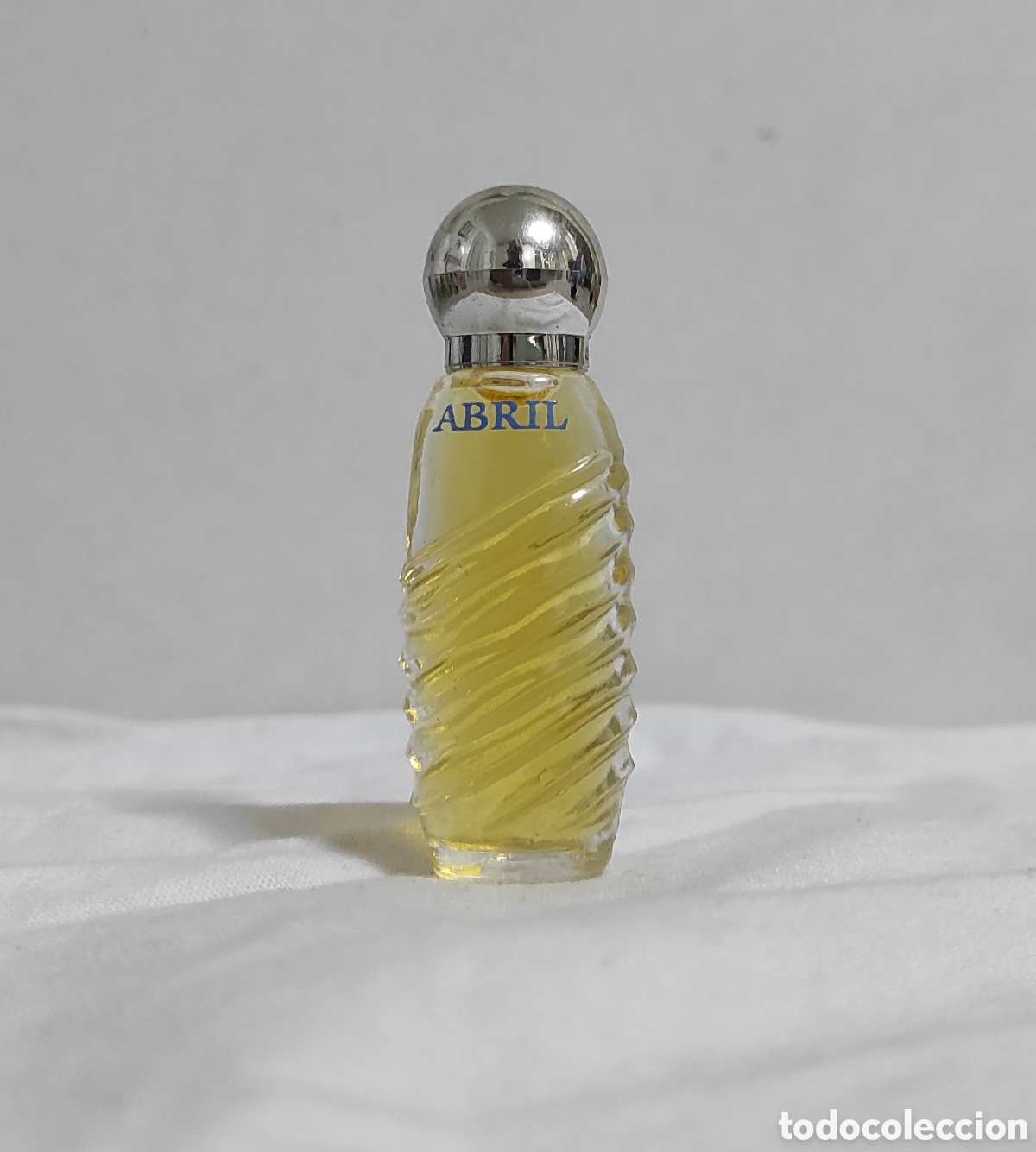 Miniaturas de perfumes antiguos: MINIATURA PERFUME ABRIL - Foto 1