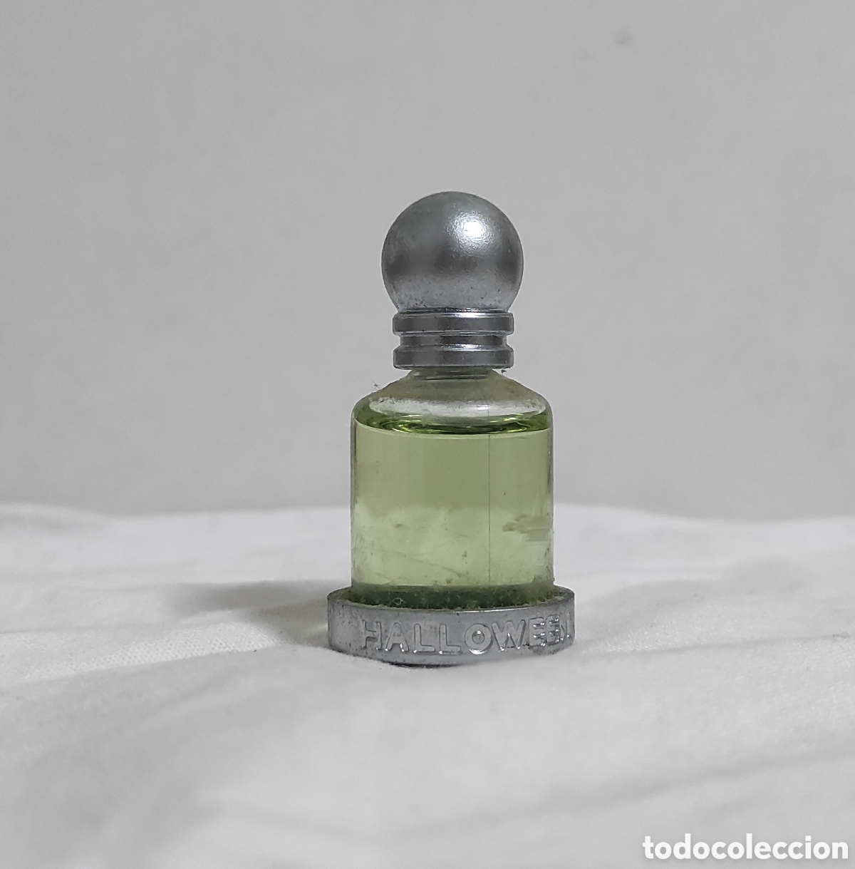 Miniaturas de perfumes antiguos: MINIATURA PERFUME HALLOWEEN - Foto 1
