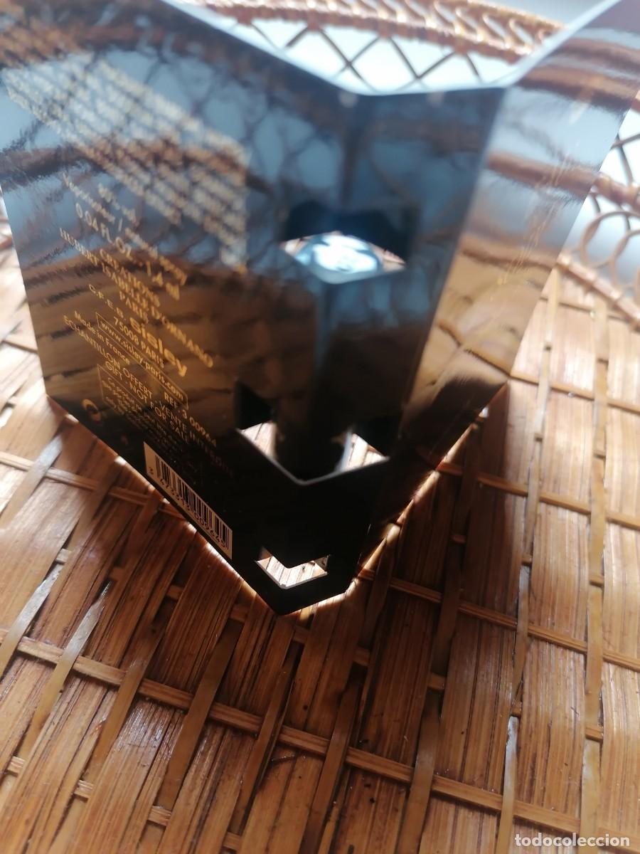 Miniaturas de perfumes antiguos: Echantillon Eau du Soir de Sisley - Foto 3