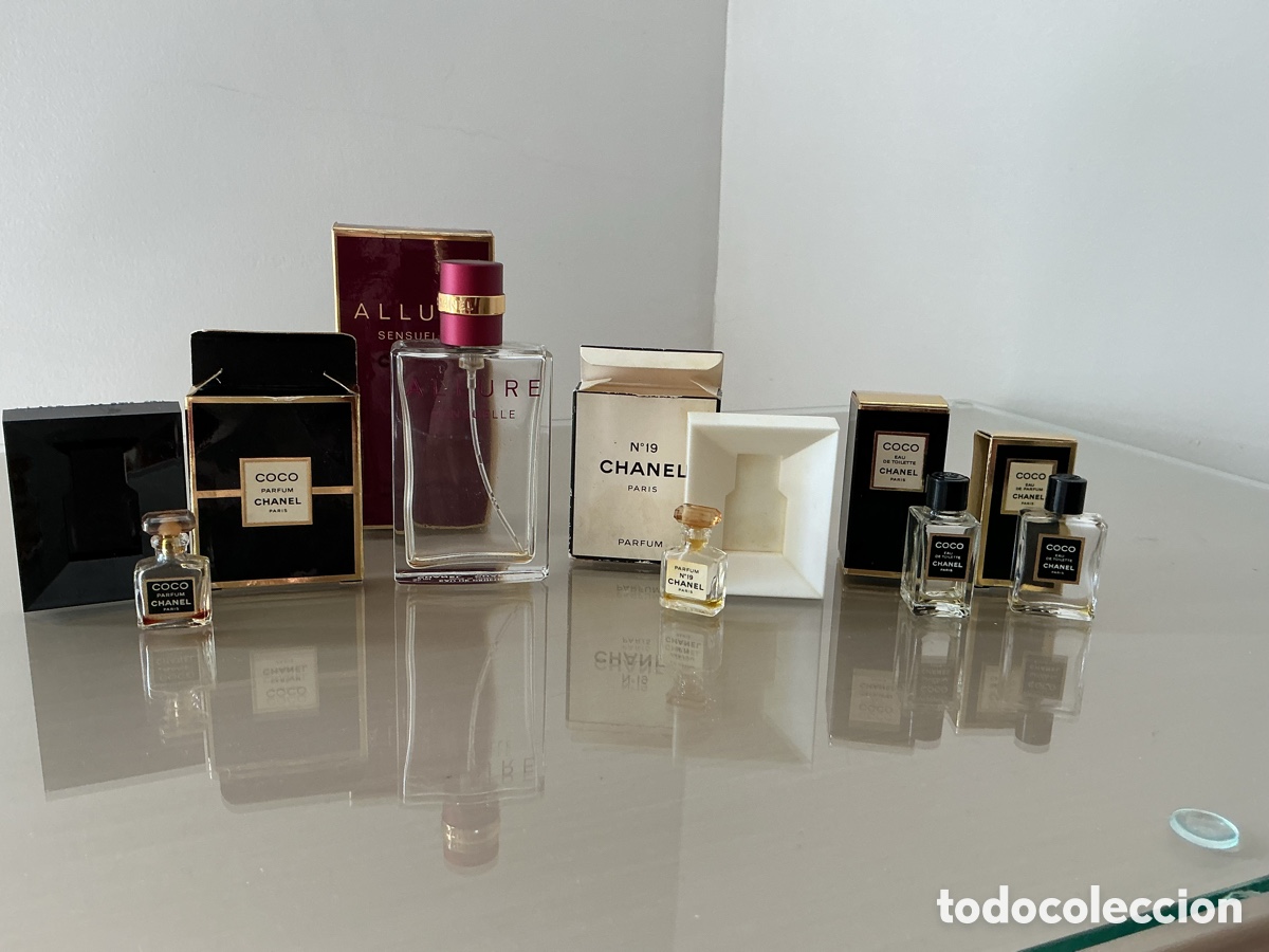 Miniaturas de perfumes antiguos: Frascos de perfumes Chanel vac&iacute;os - Foto 1