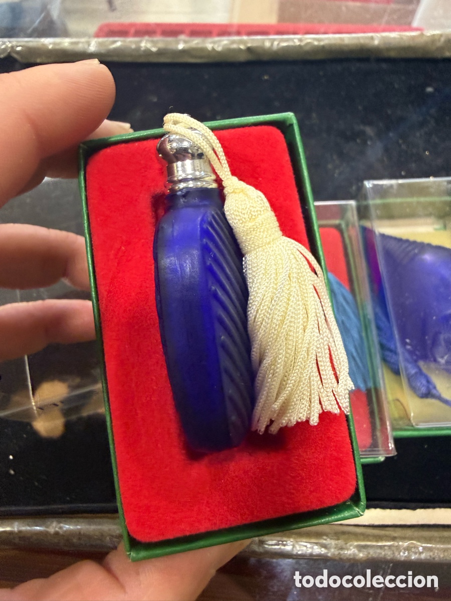 Miniaturas de perfumes antiguos: Lote de 3 perfumeros - Foto 2