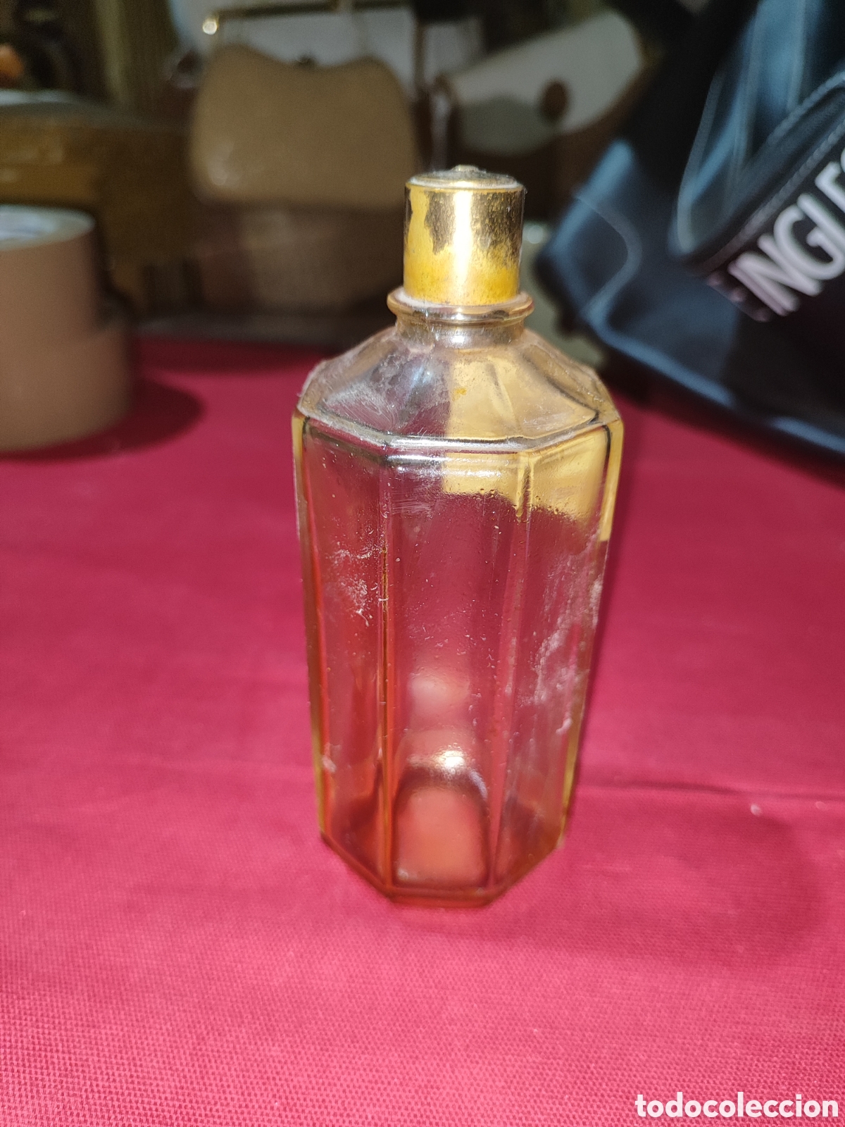 Miniaturas de perfumes antiguos: Antiguo envase vac&iacute;o de Embrujo de Sevilla - Foto 2