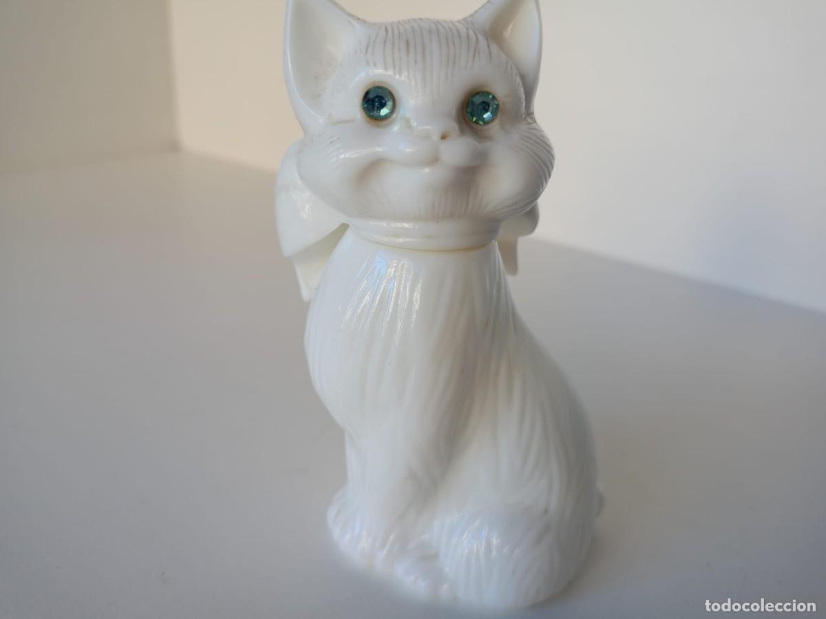 Miniaturas de perfumes antiguos: Bote de Avon, con forma de gato - Foto 1