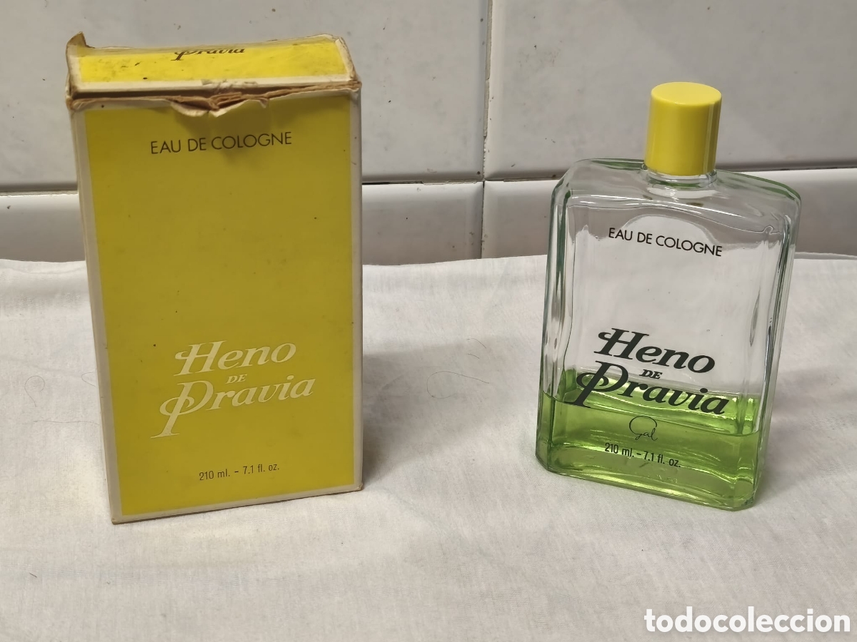 Miniaturas de perfumes antiguos: colonia vintage Heno de Pravia