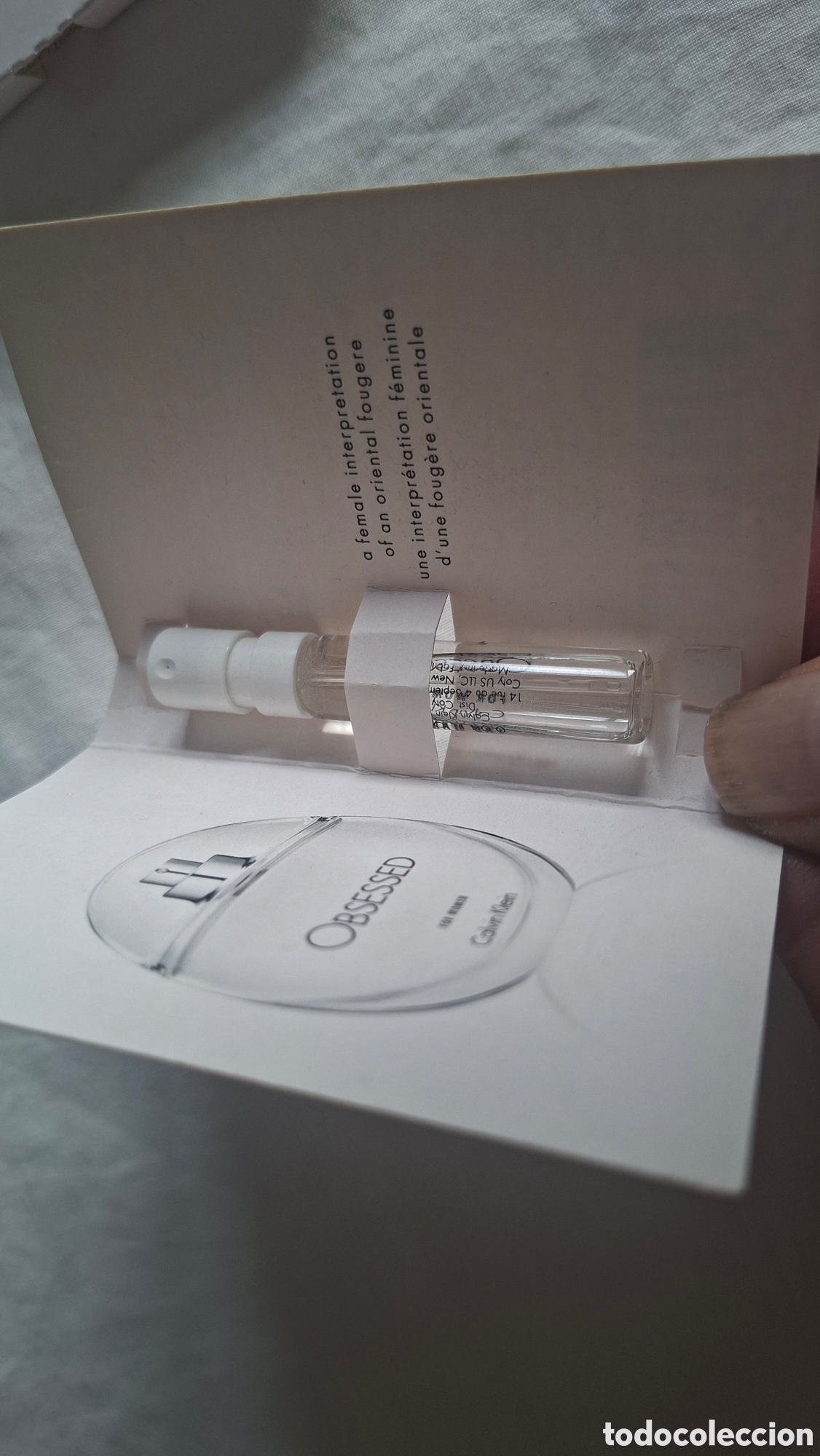 Miniaturas de perfumes antiguos: 2 Muestras OBSESSED. Calvin Klein - Foto 2