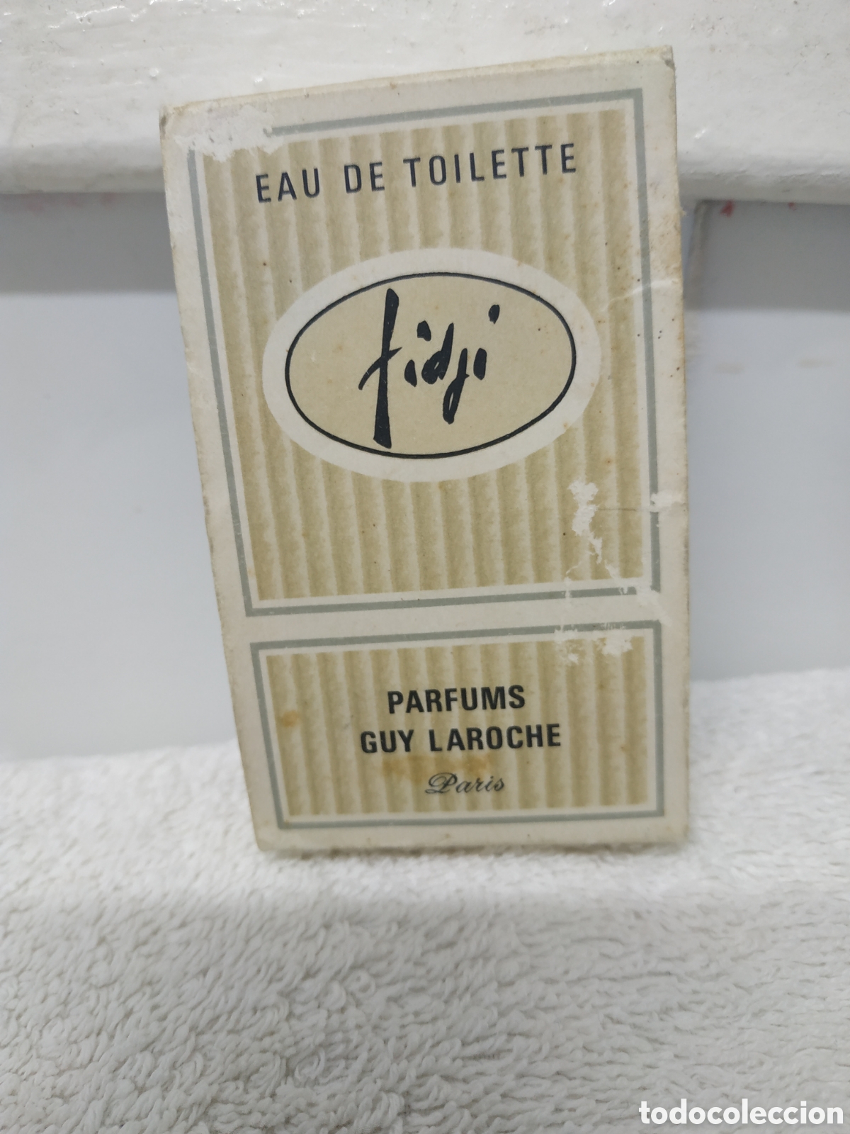 Miniaturas de perfumes antiguos: Fidji miniatura 5ml . Muestra