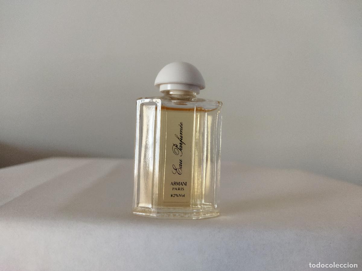 Miniaturas de perfumes antiguos: Miniatura de perfume Eau Parfumee de Armani
