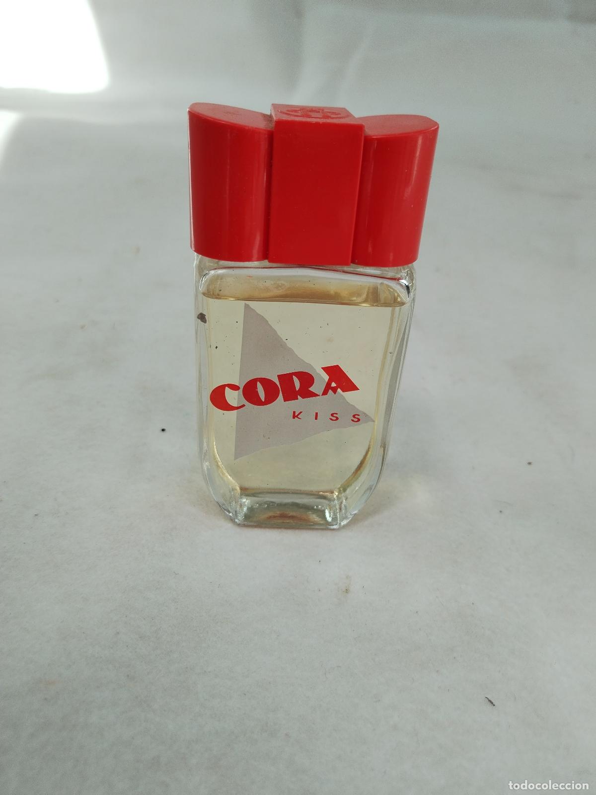 Miniaturas de perfumes antiguos: colonia cora kiss vintage