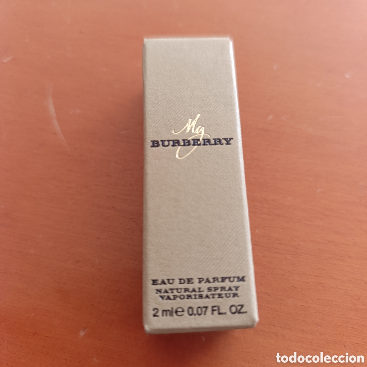 Miniaturas de perfumes antiguos: My Burberry Eau de Parfum de 2 ml
