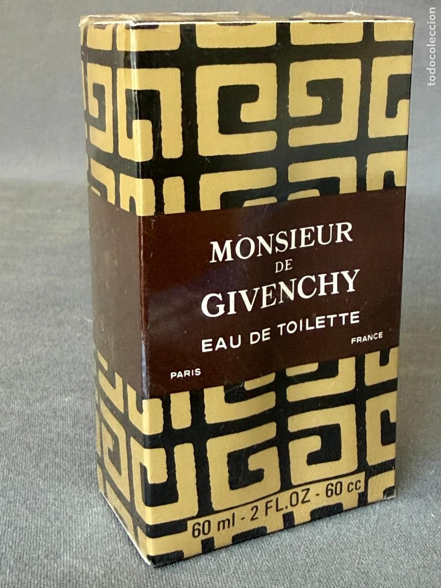 Miniaturas de perfumes antiguos: Vintage Monsieur de Givenchy , eau de toilette , 60 cc. 2 oz. ref. 5205 , 1970s.