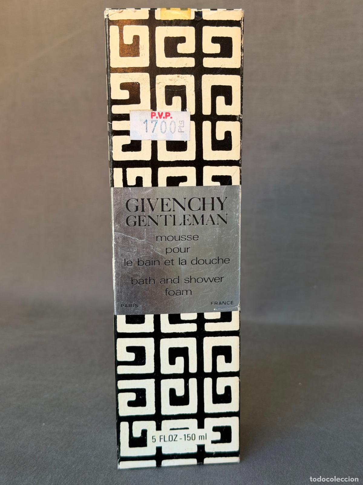 Miniaturas de perfumes antiguos: Vintage Givenchy Gentleman , mousse pour le bain , bath , 150 ml. ref. 7536 , 1970s.
