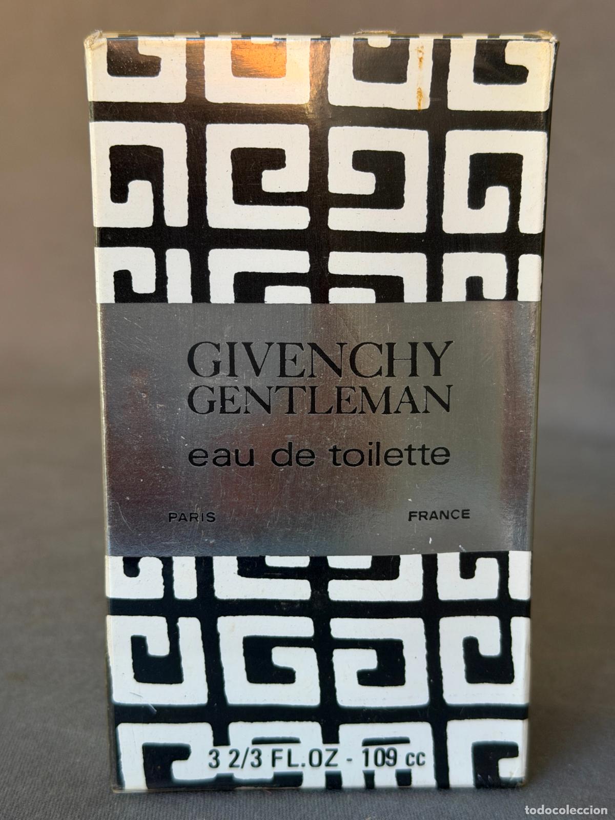 Miniaturas de perfumes antiguos: Vintage Givenchy Gentleman , eau de toilette , 109 cc. ref. 7226 , 1970s.