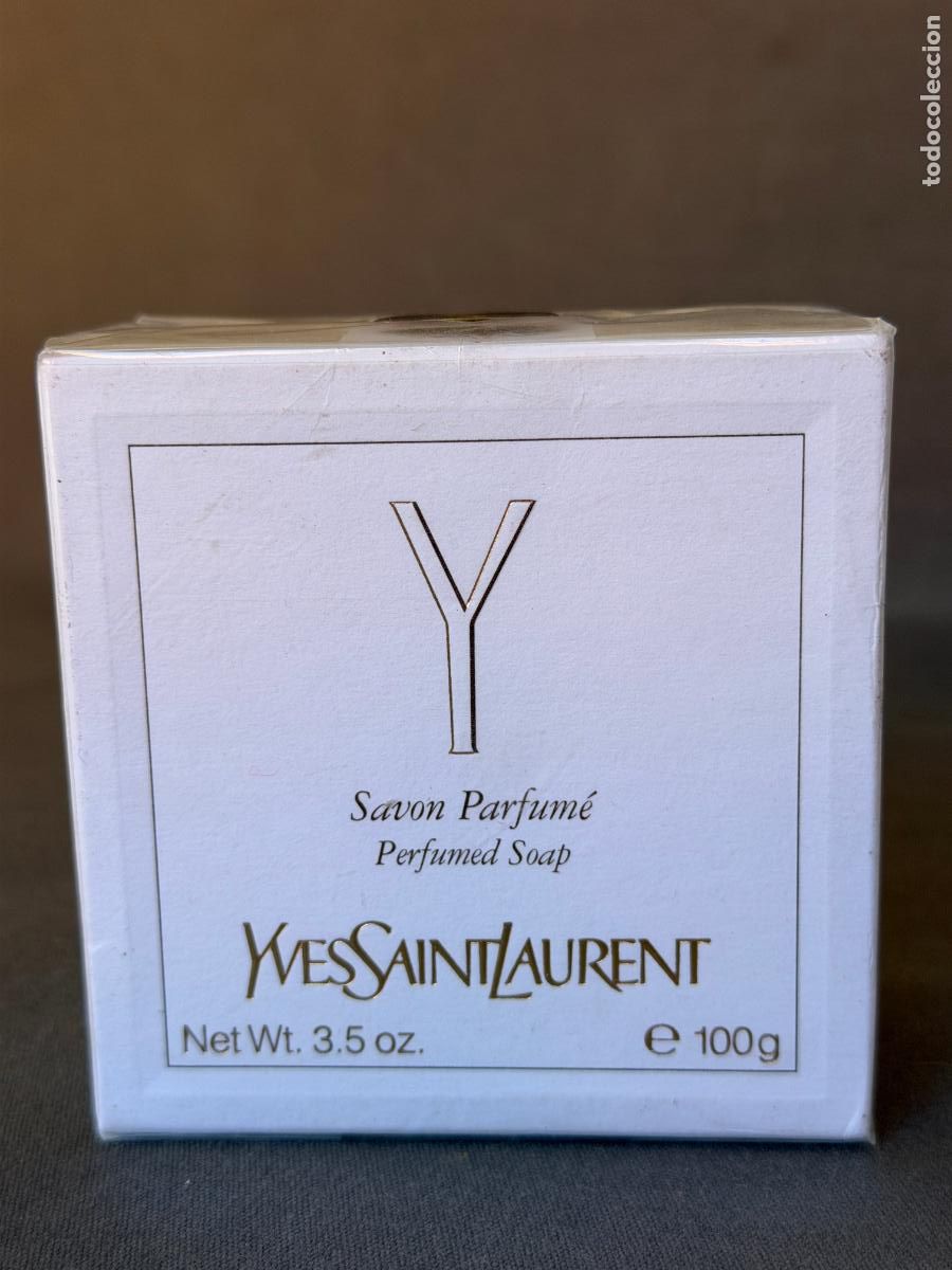Miniaturas de perfumes antiguos: Vintage Y de Yves Saint Laurent, savon parfum&eacute; , 100 g. nuevo , de 1988 aprox.