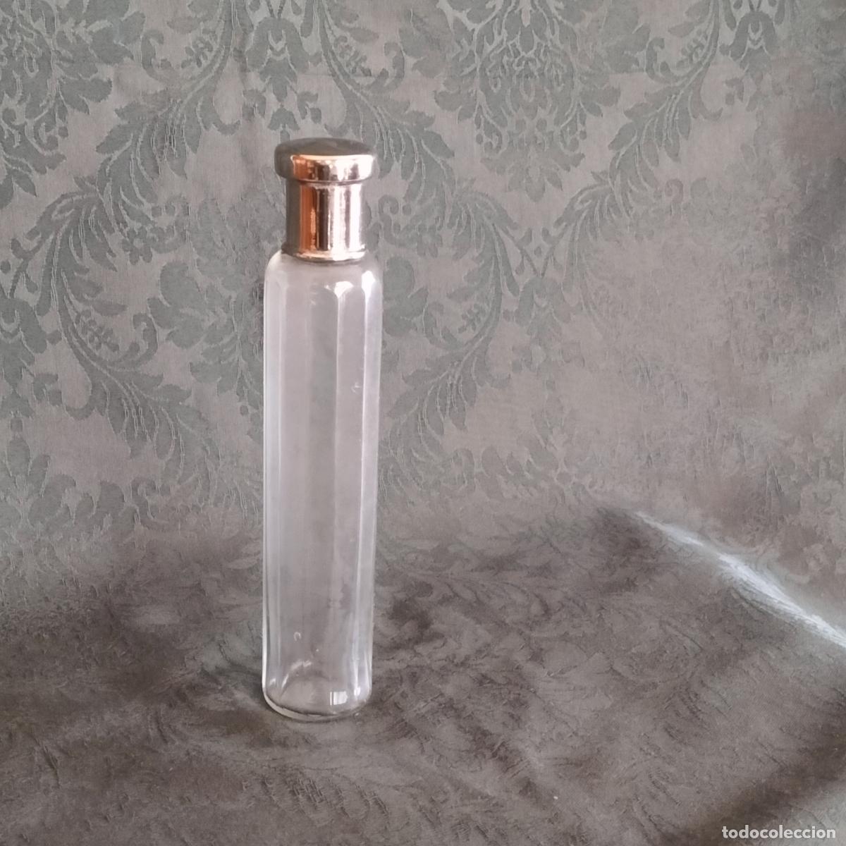 Miniaturas de perfumes antiguos: FRASCO DE PERFUME GERMANY DE CRISTAL FACETADO, DOSIFICADOR CON TAP&Oacute;N DE ROSCA.