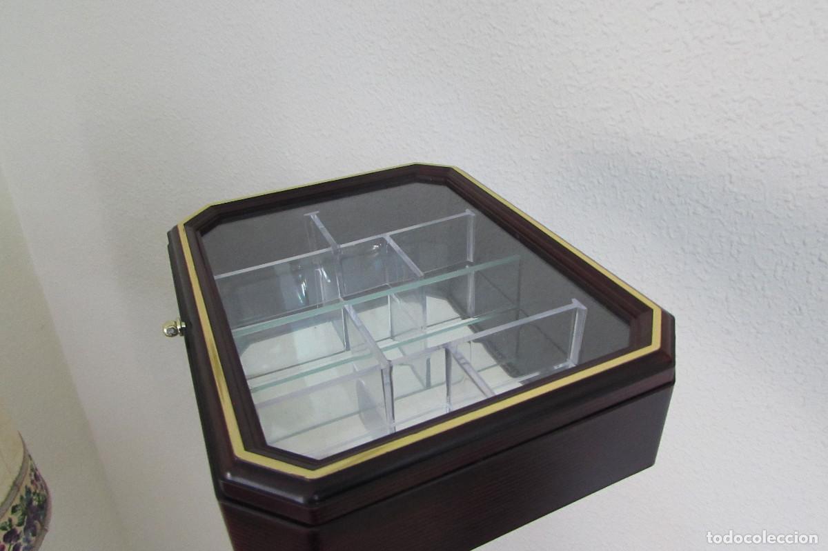 Miniaturas de perfumes antiguos: PARA COLGAR ESTANTERIA VITRINA MOTTI PARA MINIATURAS
