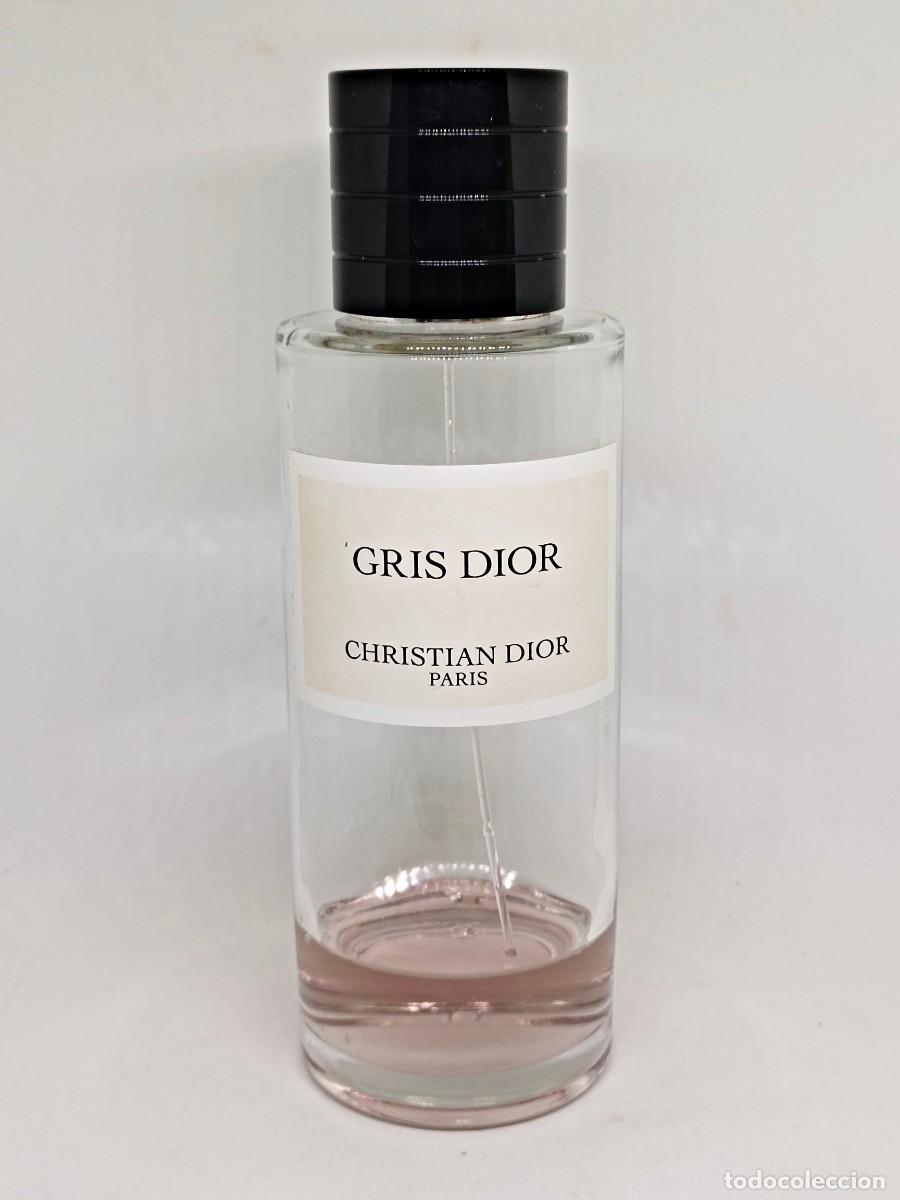 Miniaturas de perfumes antiguos: GRIS DIOR Collection Priv&eacute;e Dior frasco 250ml - Quedan +-35ml