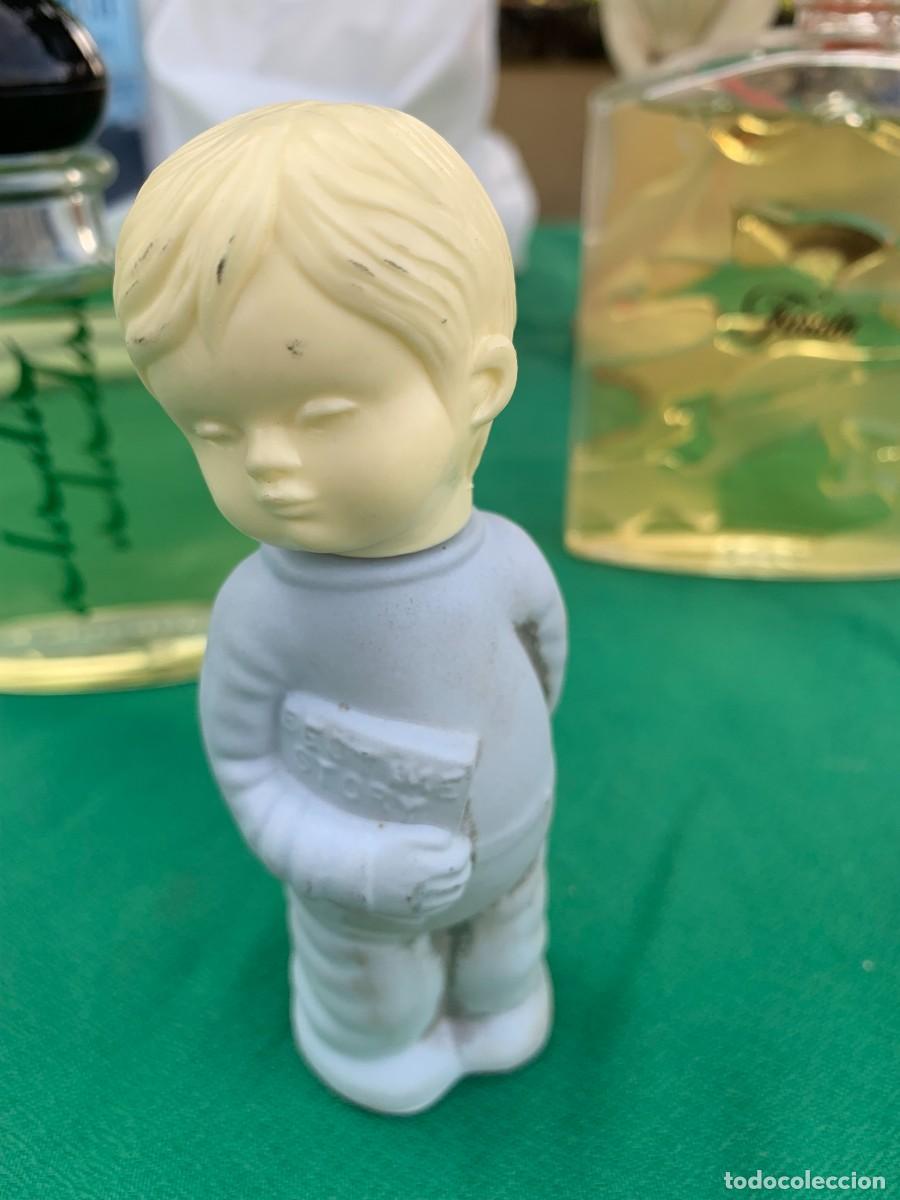 Miniaturas de perfumes antiguos: avon ni&ntilde;o casi lleno