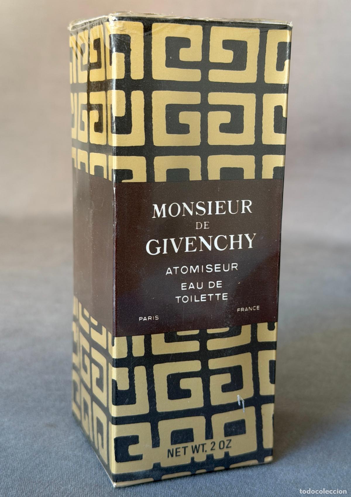 Miniaturas de perfumes antiguos: Vintage Monsieur de Givenchy , atomiseur eau de toilette , 2 oz . ref. 5242, 1970s.