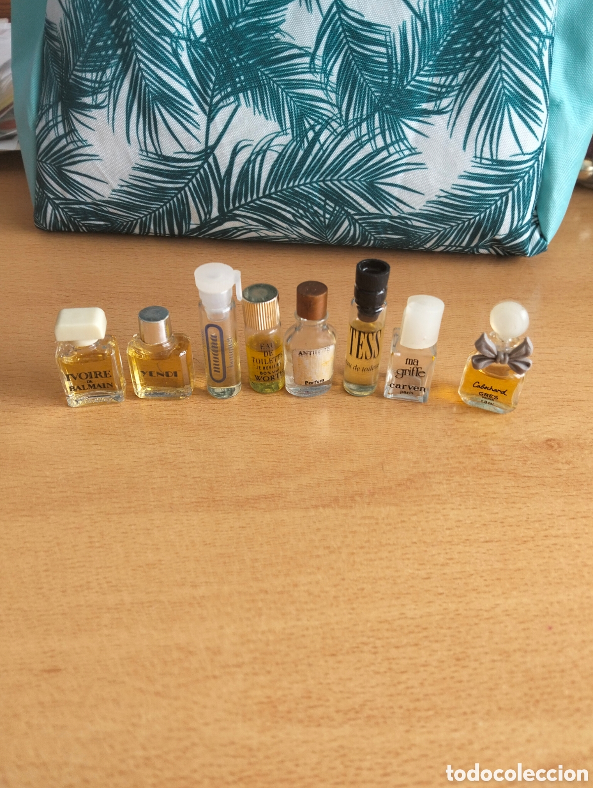 Miniaturas de perfumes antiguos: Lote miniaturas de perfume vintage