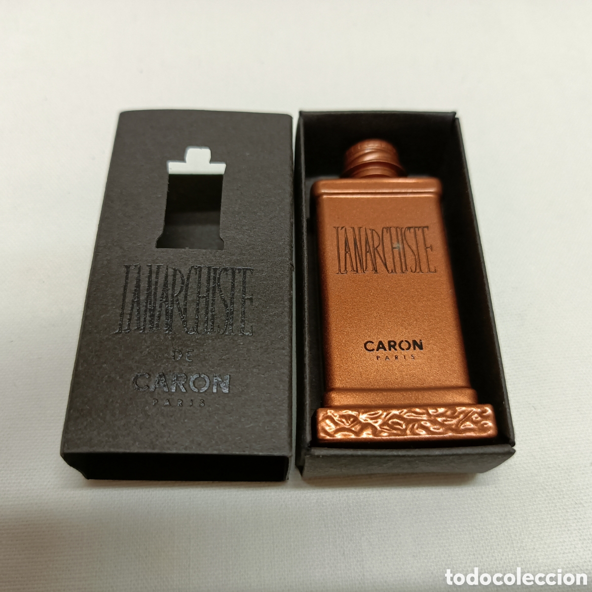 Miniaturas de perfumes antiguos: Miniatura perfume L'Anarchiste de Car&oacute;n, 5 ml, caja original.