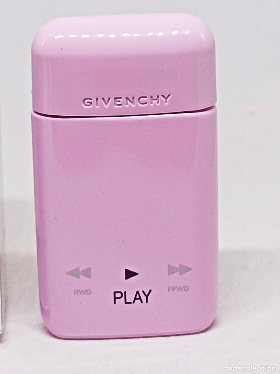 Miniaturas de perfumes antiguos: Miniatura perfume Givenchy Play for Her - Foto 2