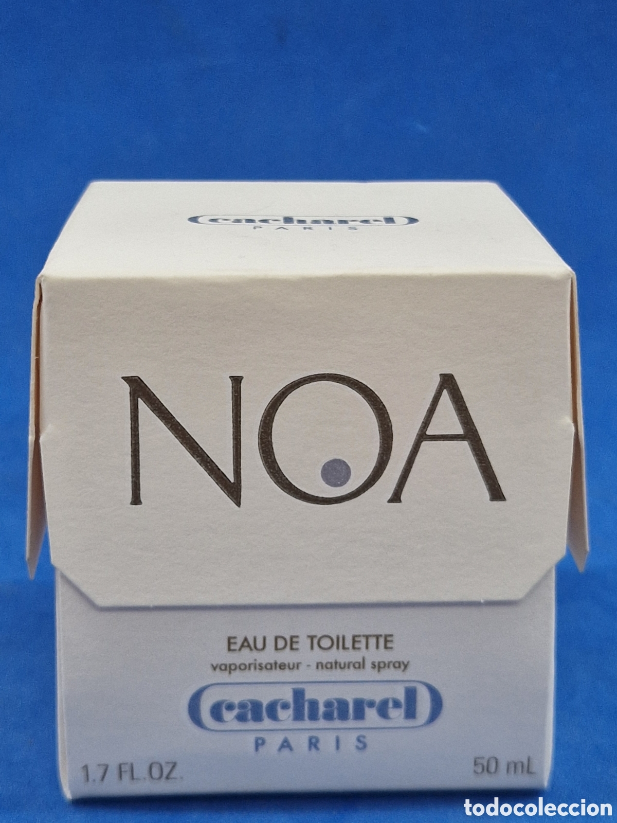 Miniaturas de perfumes antiguos: NOA , Cachares eau de toilette 50ml