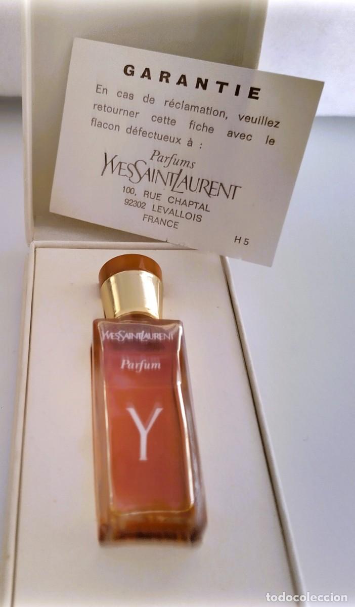 Miniaturas de perfumes antiguos: Frasco de perfume de colecci&oacute;n Yves Saint Laurent Y Parfum 8 ml