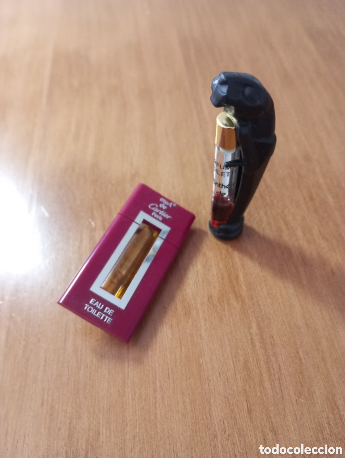 Miniaturas de perfumes antiguos: Cartier Must y Panthere 1,1 ml.