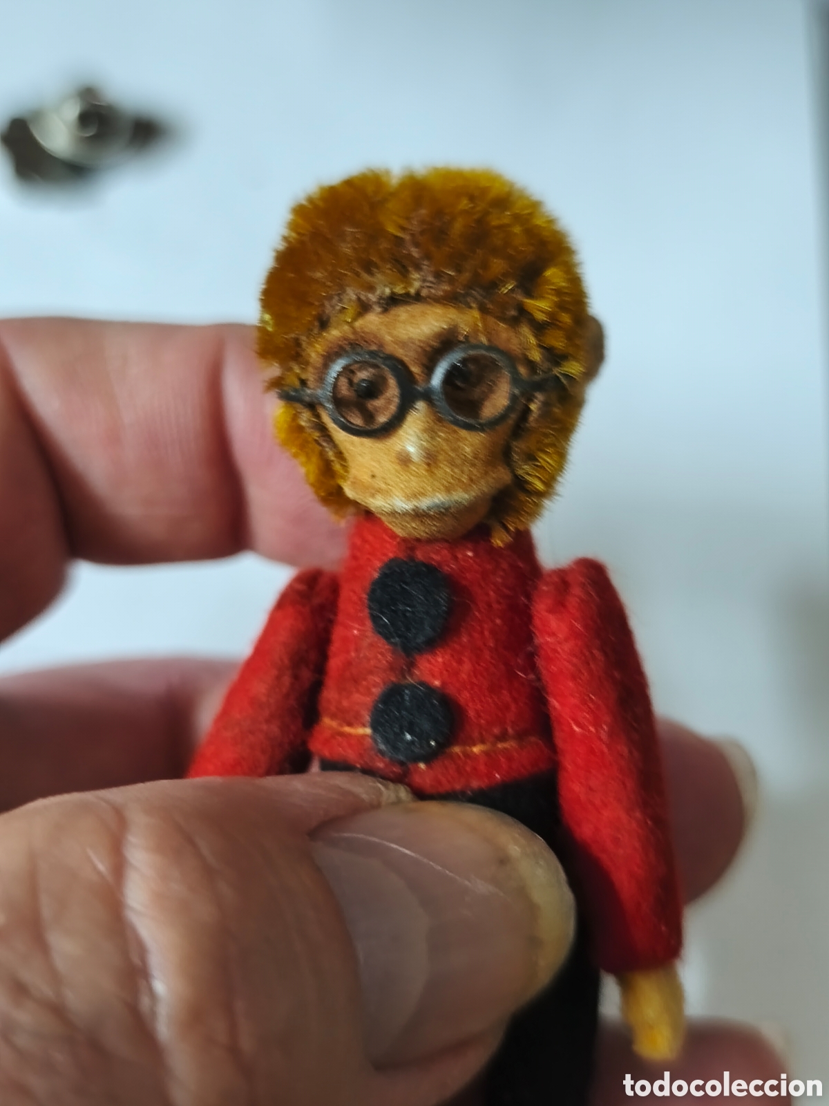 Miniaturas de perfumes antiguos: Curioso y antiguo mono peluche posiblemente perfumero para bolso, sin abrir. MUY RARO